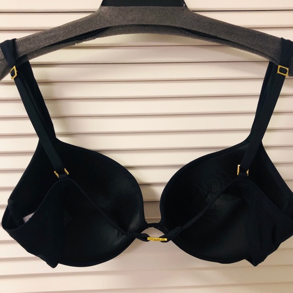 S O L D NWOT 2-piece swimsuit set - Picture 3 of 8